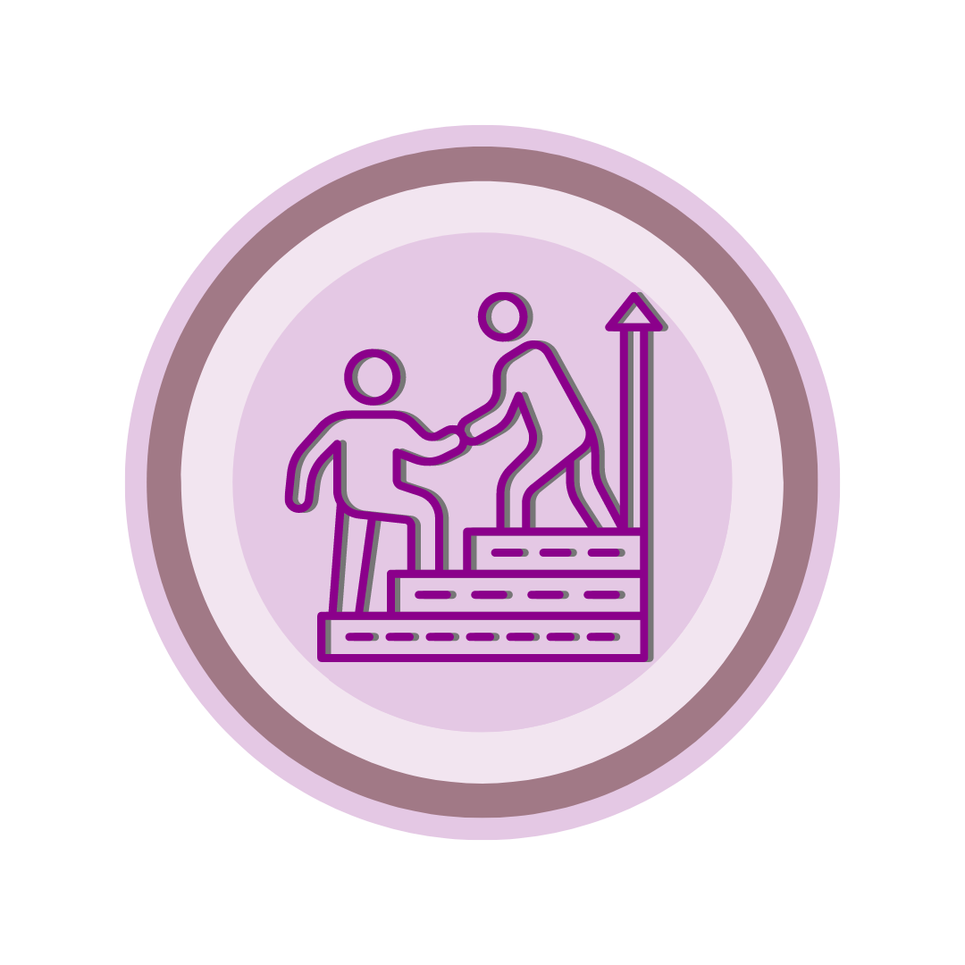 Ícone circular, com em roxo, semelhante a logo da Cumbuca Dev. Ao centro uma imagem de uma escada com duas pessoas, a que está mais acima segura a mão da que está abaixo. No lado direito há uma seta para cima, indicando a ascensão ao topo.
